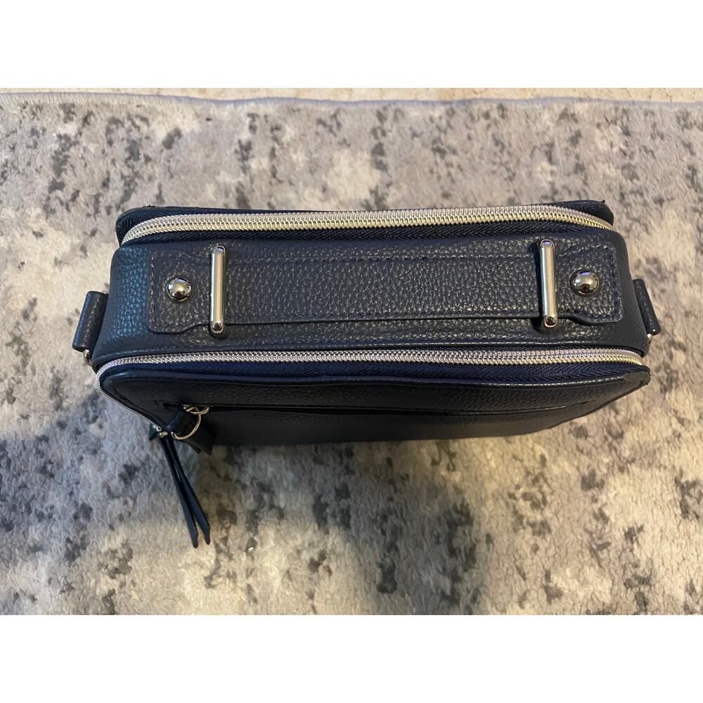 Navy Blue Convertible Belt Bag Crossbody Camera Bag Silver Hardware - Picture 4 of 12